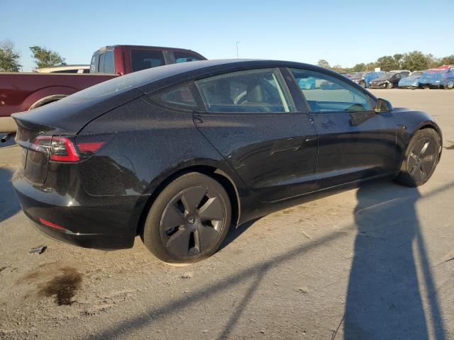 5YJ3E1EA3PF454129 - 2023 TESLA MODEL 3 BLACK photo 3