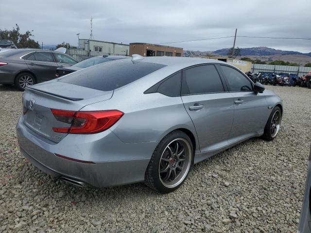 1HGCV2F35JA052247 - 2018 HONDA ACCORD SPORT Gümüş fotoğraf 3