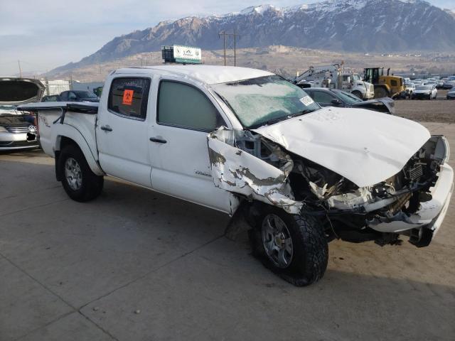 5TELU42N37Z374727 - 2007 TOYOTA TACOMA DOUBLE CAB WHITE photo 4