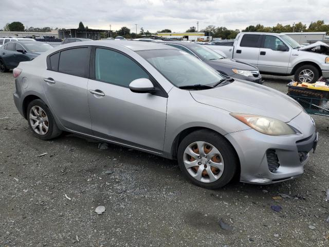 JM1BL1TG6D1783176 - 2013 MAZDA 3 I SILVER photo 4
