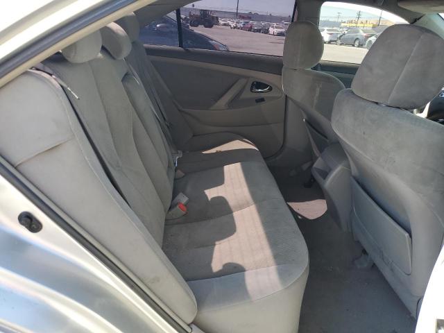 4T4BE46K49R054676 - 2009 TOYOTA CAMRY BASE Արծաթագույն լուսանկար 10