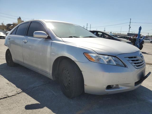 4T4BE46K49R054676 - 2009 TOYOTA CAMRY BASE Արծաթագույն լուսանկար 4