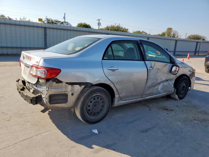 JTDBU4EE2BJ106472 - 2011 TOYOTA COROLLA BASE ვერცხლისფერი ფოტო 3