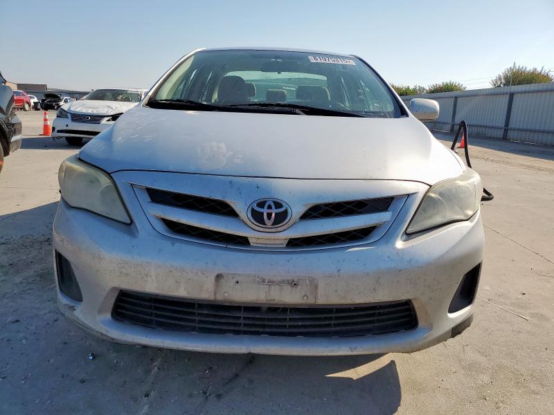 JTDBU4EE2BJ106472 - 2011 TOYOTA COROLLA BASE ვერცხლისფერი ფოტო 5