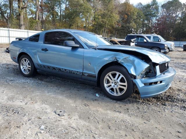 1ZVFT80N955163071 - 2005 FORD MUSTANG BLUE photo 4