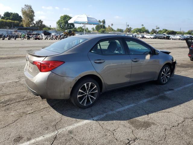 5YFBURHEXHP630613 - 2017 TOYOTA COROLLA L Grau Foto 3