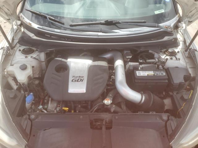 KMHTC6AE5GU271362 - 2016 HYUNDAI VELOSTER TURBO WHITE photo 11