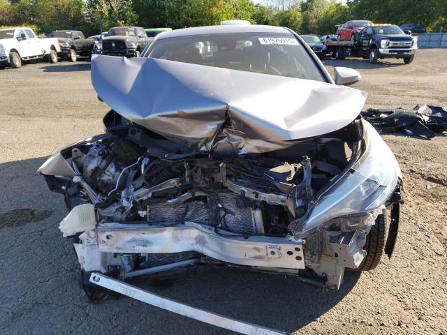 NMTKHMBX8LR111334 - 2020 TOYOTA C-HR XLE SILVER photo 5