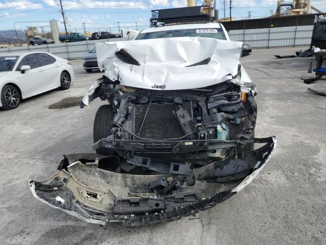1C4RJEBG4KC816447 - 2019 JEEP GRAND CHER LIMITED Білий фото 5