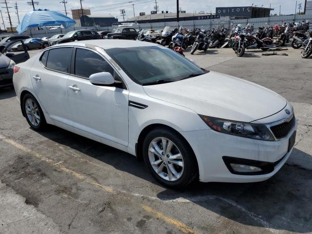 5XXGM4A77DG228443 - 2013 KIA OPTIMA LX WHITE photo 4
