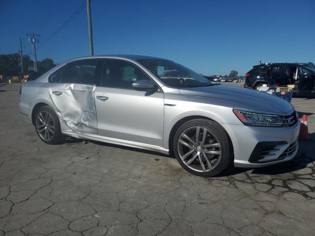 1VWAA7A32JC029063 - 2018 VOLKSWAGEN PASSAT S Plata foto 4