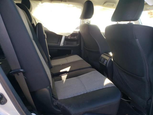 JTEMU5JR7M5906098 - 2021 TOYOTA 4RUNNER SR5/SR5 PREMIUM فضي صورة 11