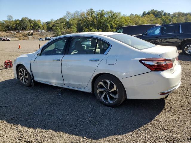 1HGCR3F00GA000565 - 2016 HONDA ACCORD EXL 白色 照片 2