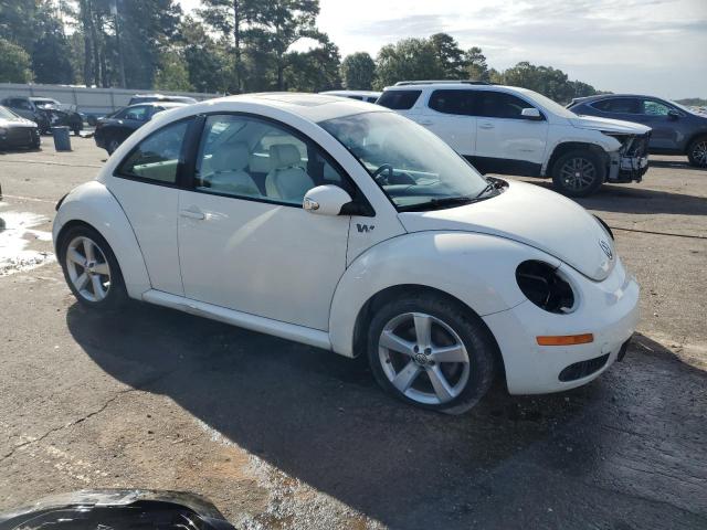 3VWFW31C18M512018 - 2008 VOLKSWAGEN NEW BEETLE TRIPLE WHITE WHITE photo 4