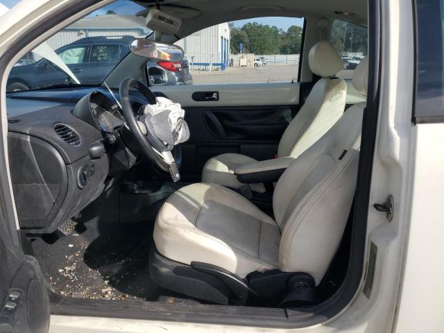 3VWFW31C18M512018 - 2008 VOLKSWAGEN NEW BEETLE TRIPLE WHITE WHITE photo 7