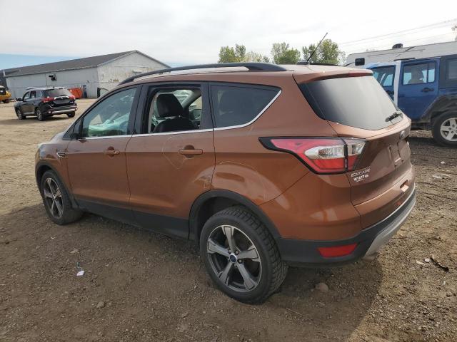 1FMCU9G92HUB83475 - 2017 FORD ESCAPE SE BROWN photo 2