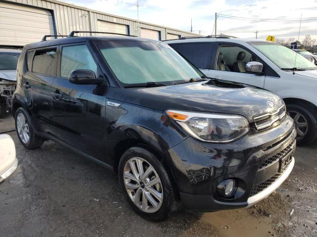 KNDJP3A58J7510696 - 2018 KIA SOUL + BLACK photo 4