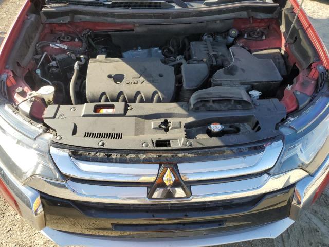 JA4AD2A33HZ051555 - 2017 MITSUBISHI OUTLANDER ES RED photo 12