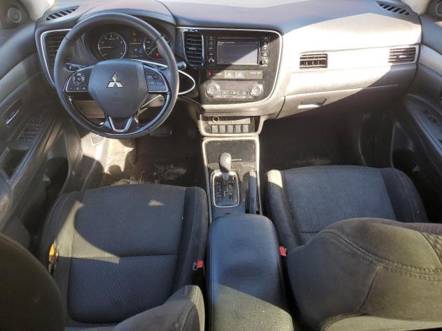 JA4AD2A33HZ051555 - 2017 MITSUBISHI OUTLANDER ES RED photo 8