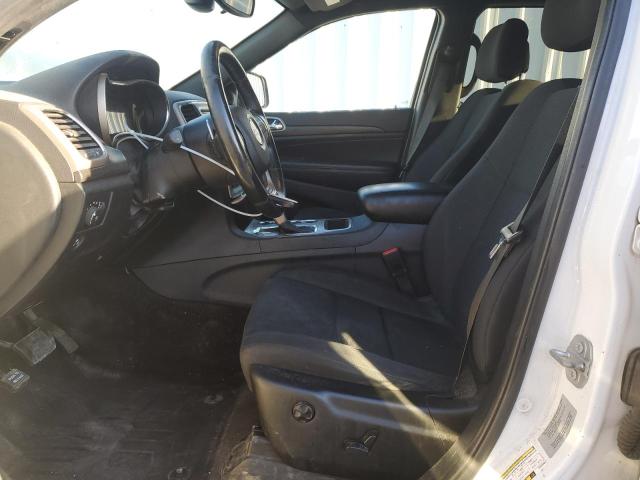 1C4RJFAG2HC646380 - 2017 JEEP GRAND CHEROKEE LAREDO WHITE photo 7