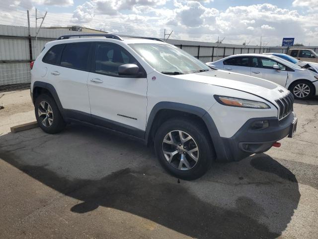 1C4PJMBS2GW106250 - 2016 JEEP CHEROKEE TRAILHAWK WHITE photo 4
