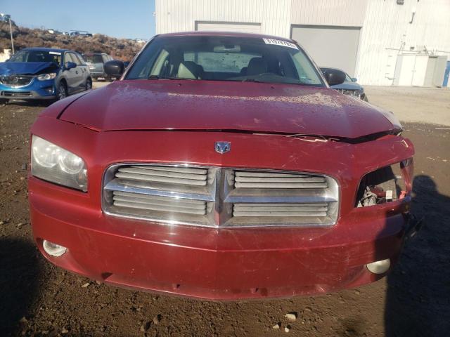 2B3KA43G26H213902 - 2006 DODGE CHARGER SE MAROON photo 5