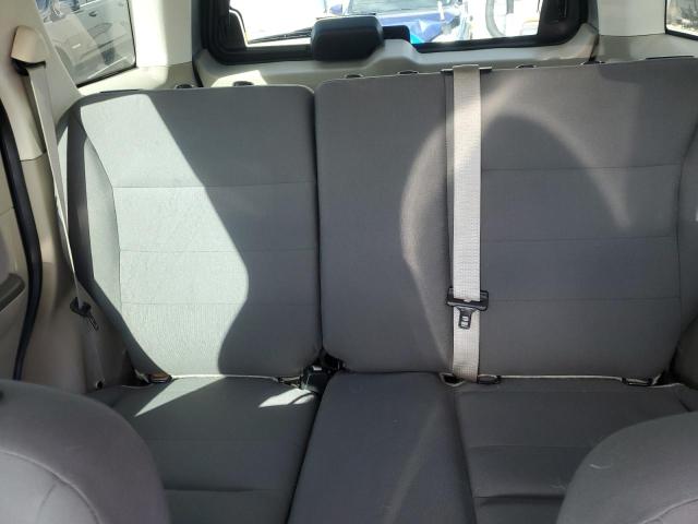 1FMCU02ZX8KE63451 - 2008 FORD ESCAPE XLS 银色 照片 10