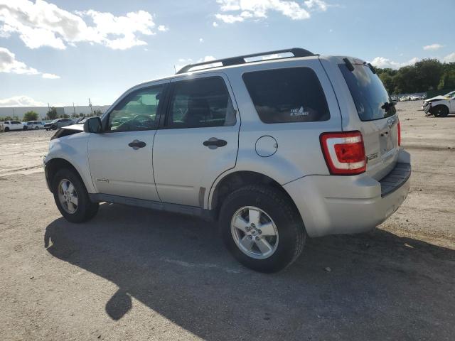 1FMCU02ZX8KE63451 - 2008 FORD ESCAPE XLS 银色 照片 2