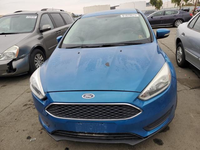 1FADP3F22GL254377 - 2016 FORD FOCUS SE BLUE photo 5