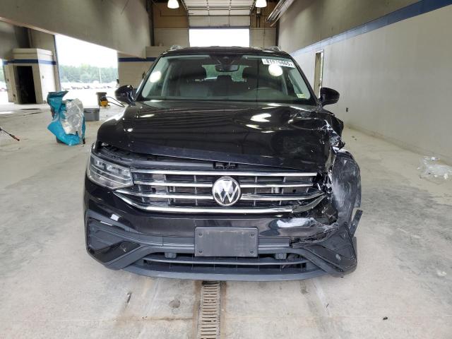 3VV3B7AX4PM027626 - 2023 VOLKSWAGEN TIGUAN SE Czarny zdjęcie 5