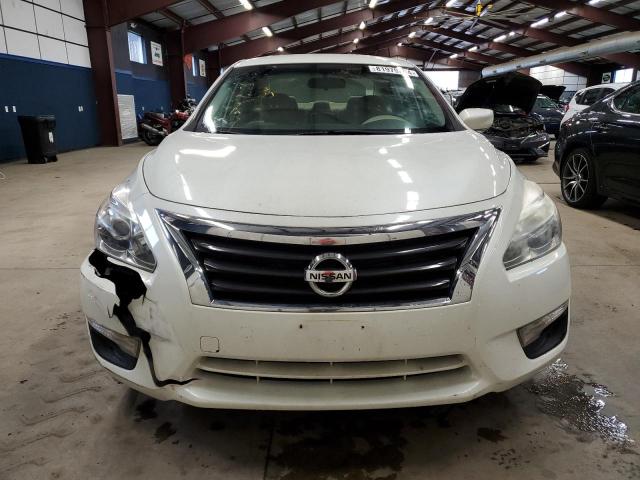 1N4AL3AP3FN397469 - 2015 NISSAN ALTIMA 2.5 WHITE photo 5