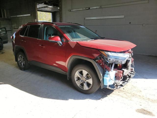 2T3P1RFV9NW250245 - 2022 TOYOTA RAV4 XLE RED photo 4
