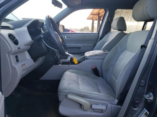 5FNYF4H26FB027146 - 2015 HONDA PILOT LX GRAY photo 7