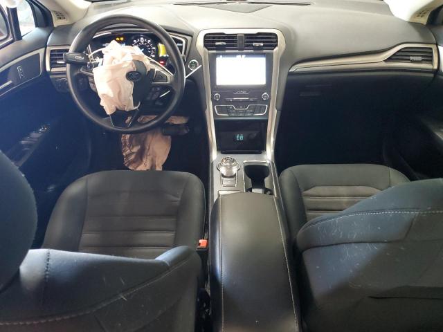 3FA6P0LUXKR196669 - 2019 FORD FUSION SE WHITE photo 8