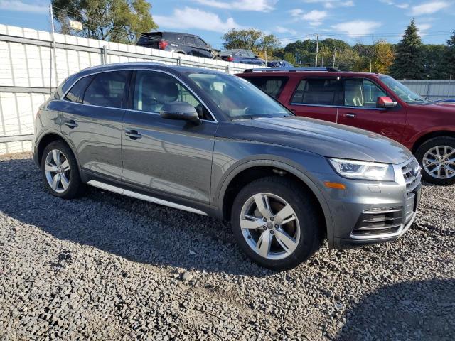 WA1BNAFY0J2199614 - 2018 AUDI Q5 PREMIUM PLUS GRAY photo 4