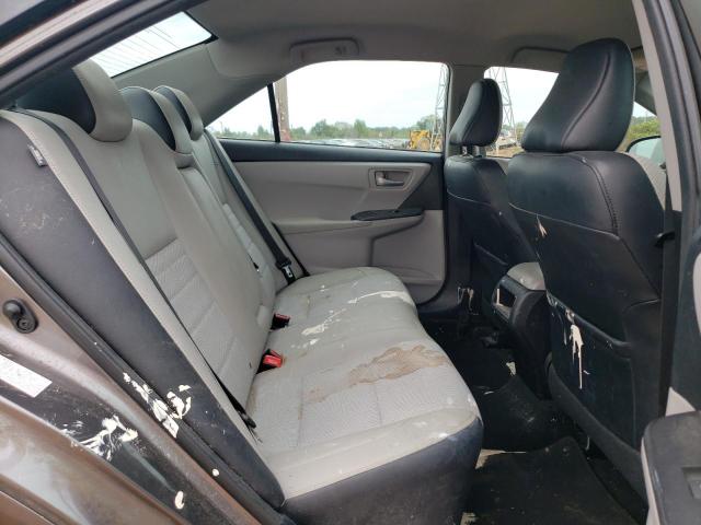 4T1BF1FK3HU454703 - 2017 TOYOTA CAMRY LE GRAY photo 10