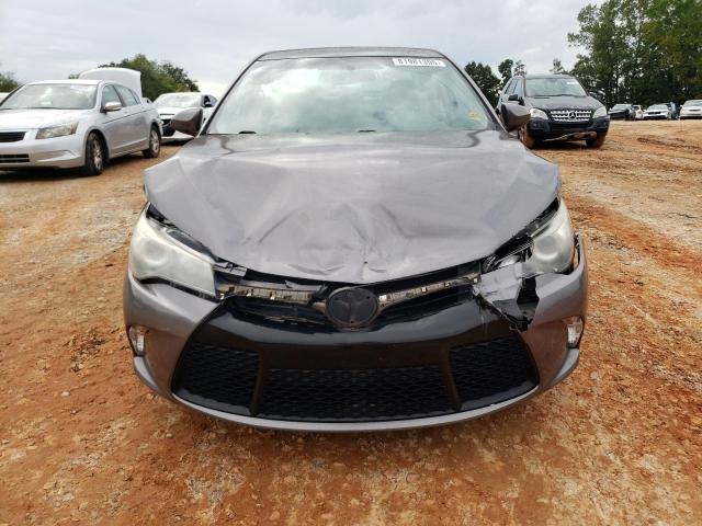 4T1BF1FK3HU454703 - 2017 TOYOTA CAMRY LE GRAY photo 5