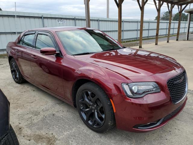 2C3CCABG4NH107614 - 2022 CHRYSLER 300 S RED photo 4