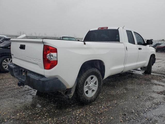 5TFCW5F17JX023051 - 2018 TOYOTA TUNDRA DOUBLE CAB SR/SR5 WHITE photo 3