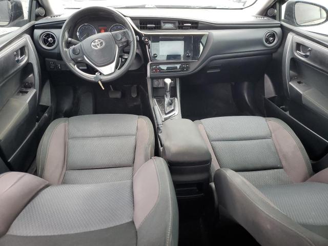 5YFBURHE6JP805896 - 2018 TOYOTA COROLLA L 棕色 照片 8