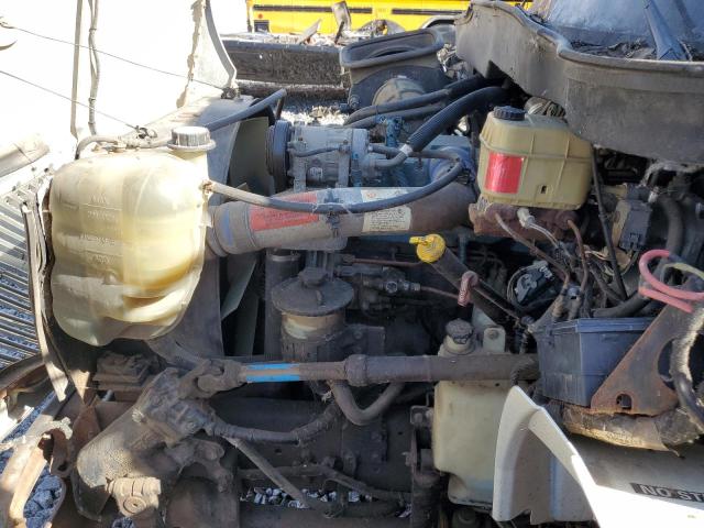 1HTMMAAM03H560414 - 2003 INTERNATIONAL 4000 4300 WHITE photo 11