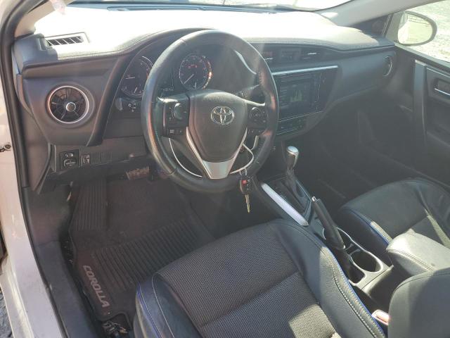 5YFBURHE1KP938700 - 2019 TOYOTA COROLLA L 白色 照片 8