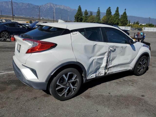 NMTKHMBX1JR026784 - 2018 TOYOTA C-HR XLE Blanc photo 3