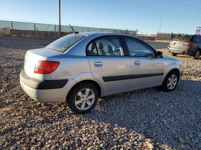 KNADE223396504619 - 2009 KIA RIO BASE SILVER photo 3