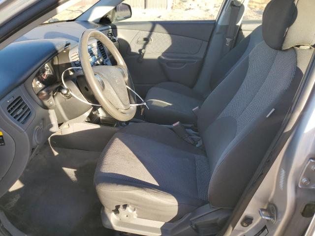 KNADE223396504619 - 2009 KIA RIO BASE SILVER photo 7