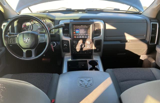 3C6UR5DJ2FG695861 - 2015 RAM 2500 SLT შავი ფოტო 9