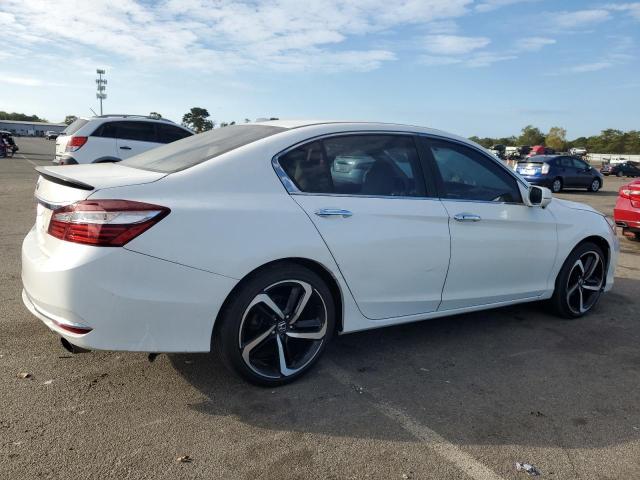 1HGCR2F77GA024935 - 2016 HONDA ACCORD EX თეთრი ფოტო 3