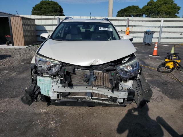 JTMYFREV0JJ157629 - 2018 TOYOTA RAV4 LIMITED WHITE photo 5