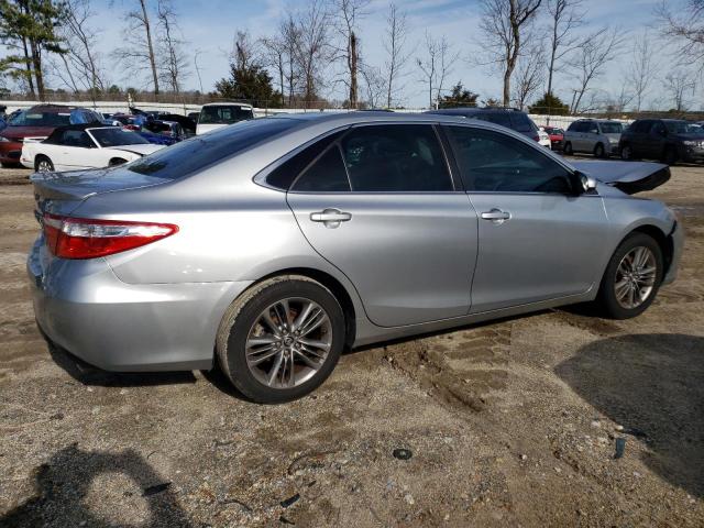 4T1BF1FK2FU039658 - 2015 TOYOTA CAMRY LE SILVER photo 3