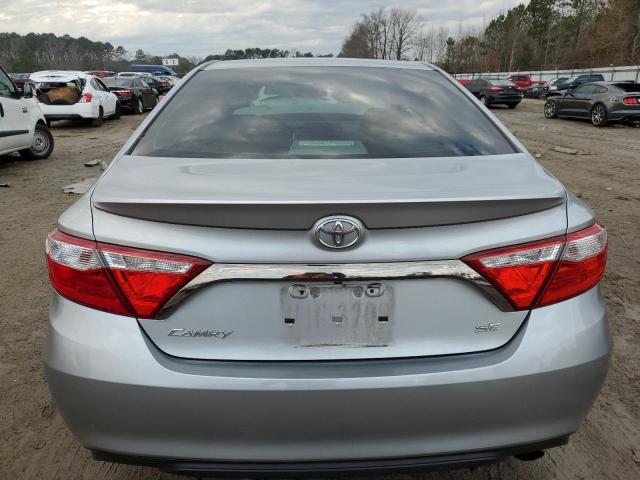 4T1BF1FK2FU039658 - 2015 TOYOTA CAMRY LE SILVER photo 6